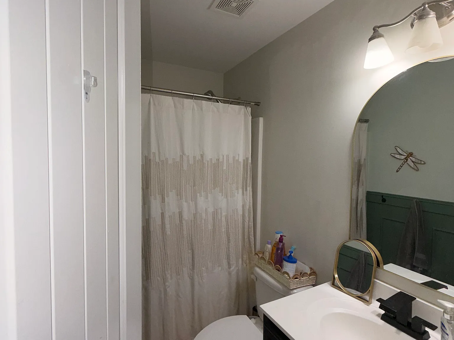 3 bed, 1260 sqft, $1,900 — Photo 4