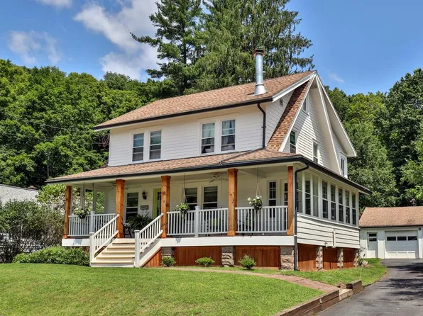 18 Center Street, Jeffersonville, NY 12748