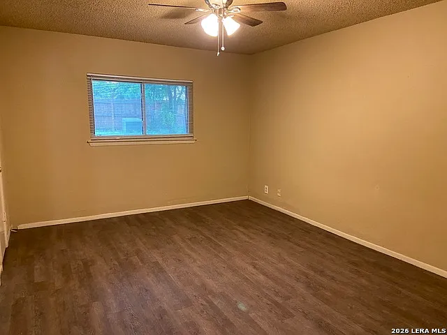 831 Blue Astor Dr — Photo 16
