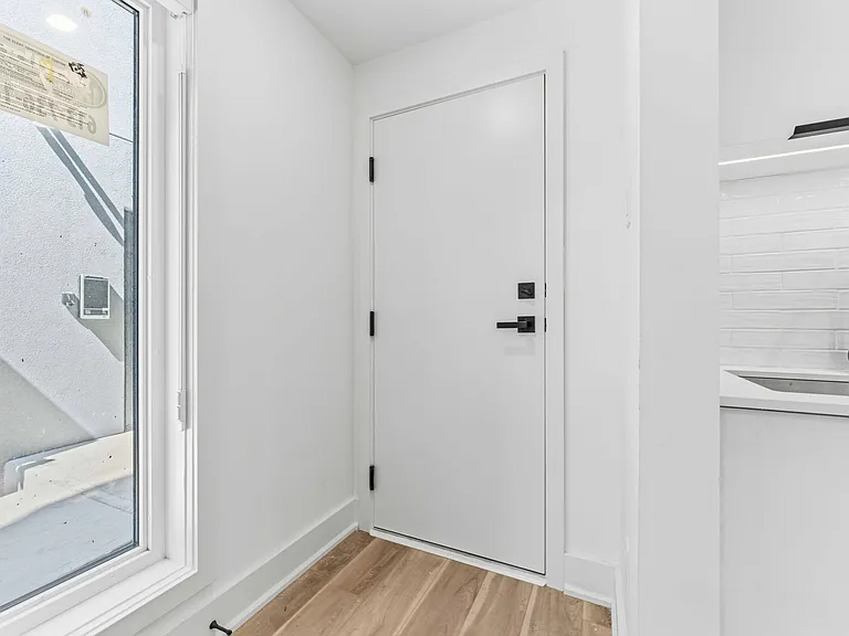 547 Melbourne Ave — Photo 14
