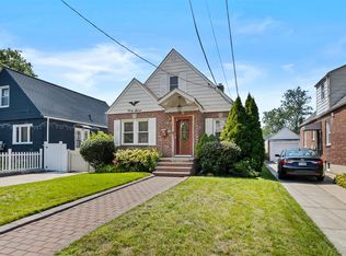 47 Alden Avenue, Valley Stream, NY 11580