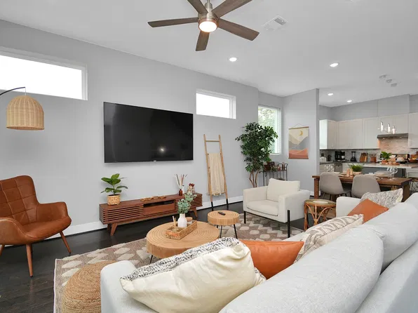 2813 Palm St, Houston, TX 77004