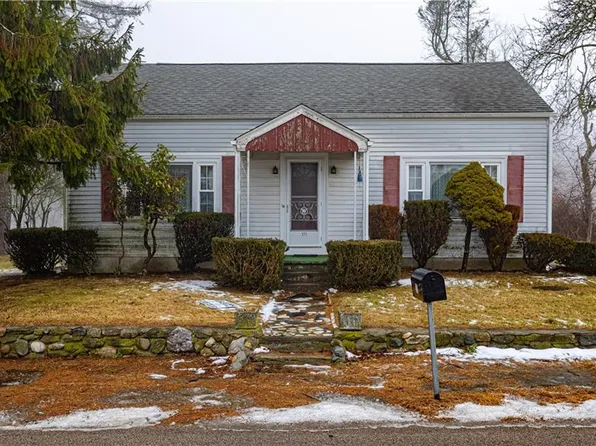 371 Central Pike, Scituate, RI 02857