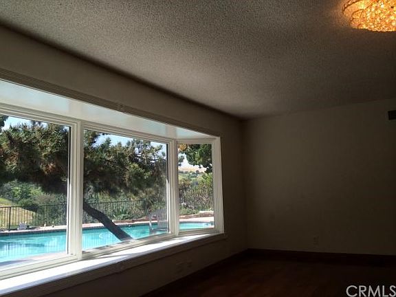 3rd image of 3423 Budleigh Dr