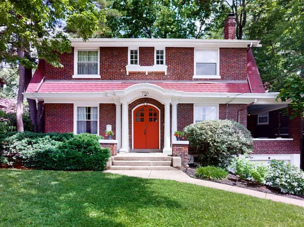 756 Clinton Springs Ave, Cincinnati, OH 45229