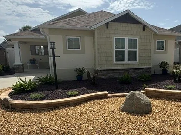 2877 Feustel Ave, The Villages, FL 32163