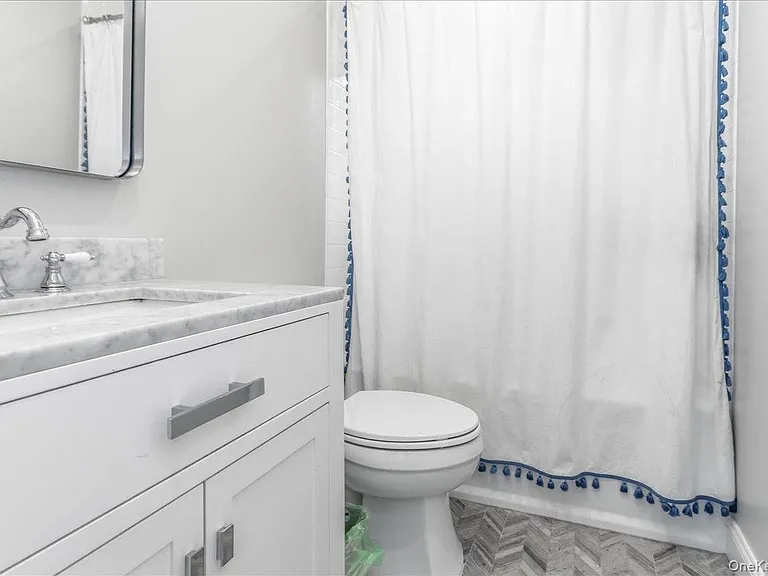 1214 Maple Ave — Photo 24