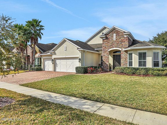 2nd image of 42 WILLOW PARK Way
