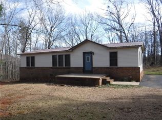 200 Crooked Creek Rd, Seneca, SC 29672