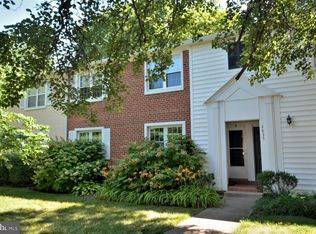 2835A S Wakefield St, Arlington, VA 22206