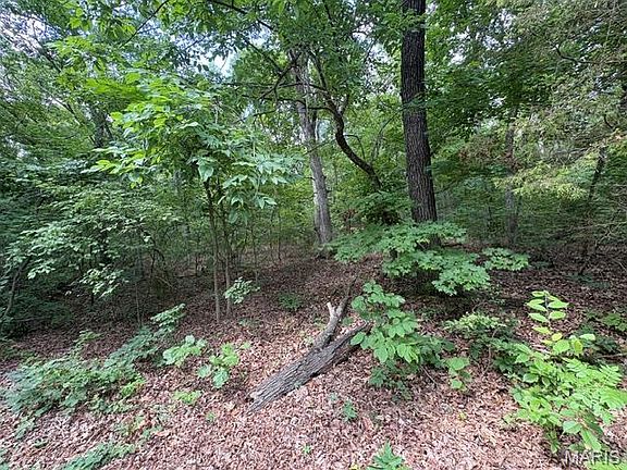 2nd image of 9979 Lincoln Dr