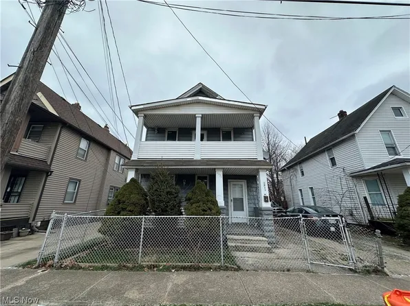 1043 E 68th St, Cleveland, OH 44103