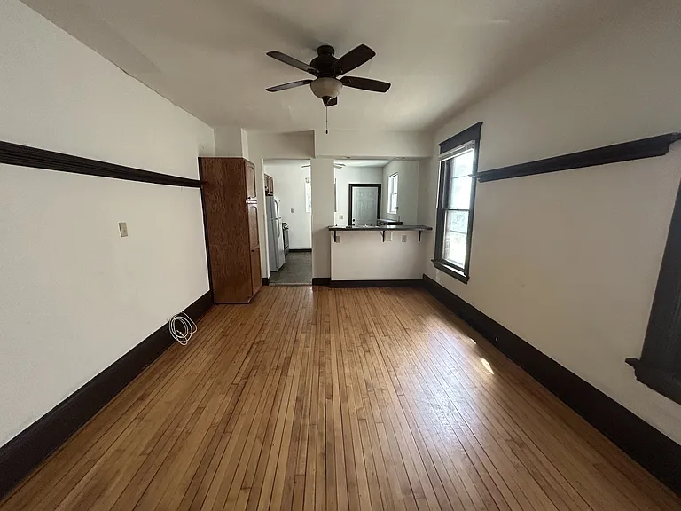 118 S Blair St #1 — Photo 7