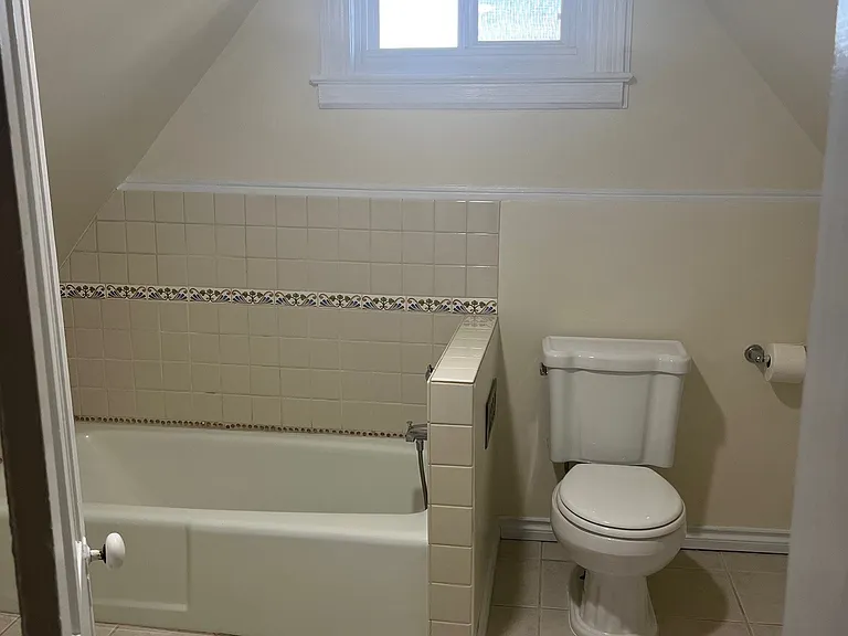 800 Holter St #1/2 — Photo 8