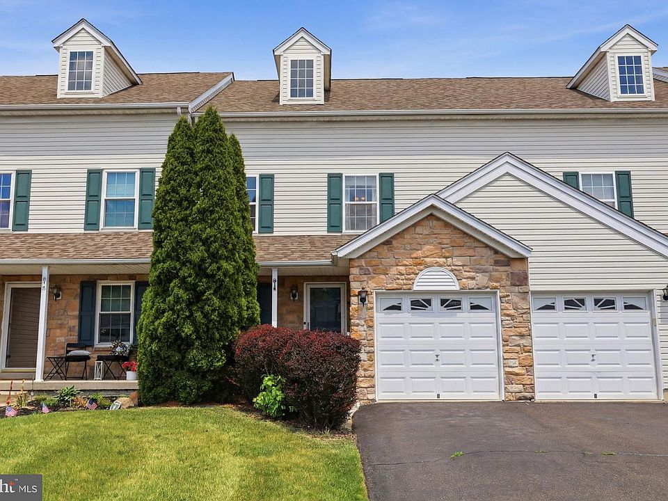 1st image of 314 Cedar Waxwing Dr
