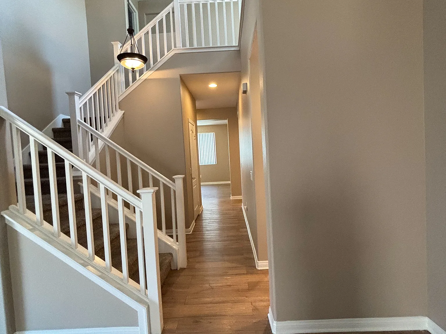 4 bed, 3312 sqft, $2,995 — Photo 3