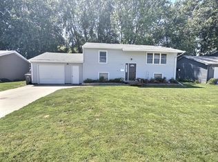 1207 10th Ave E, Spencer, IA 51301