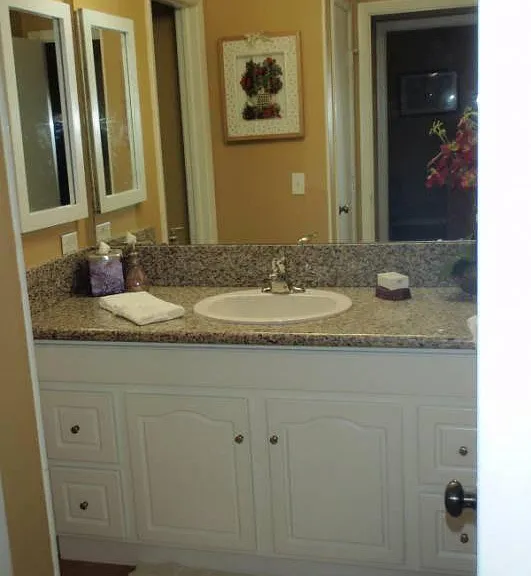 9380 Lennex Ln — Photo 7