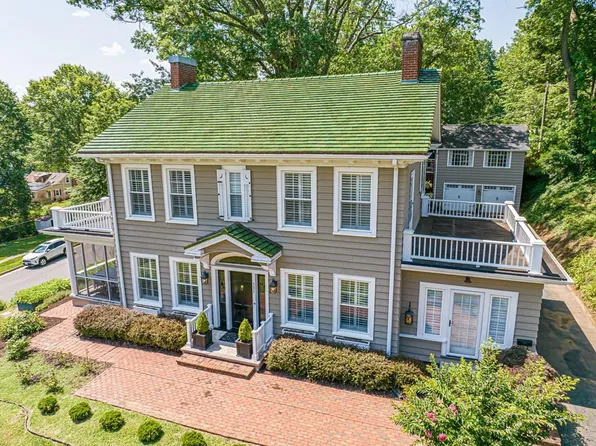 531 Lawrence Ave, Bristol, VA 24201