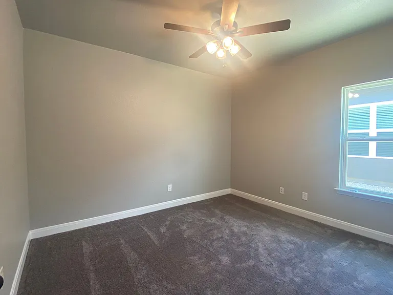1615 Black Kettle Trl — Photo 18