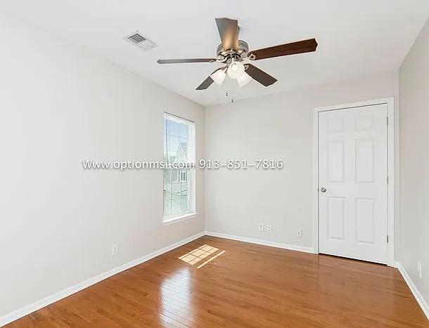 7738 W 148th St — Photo 12