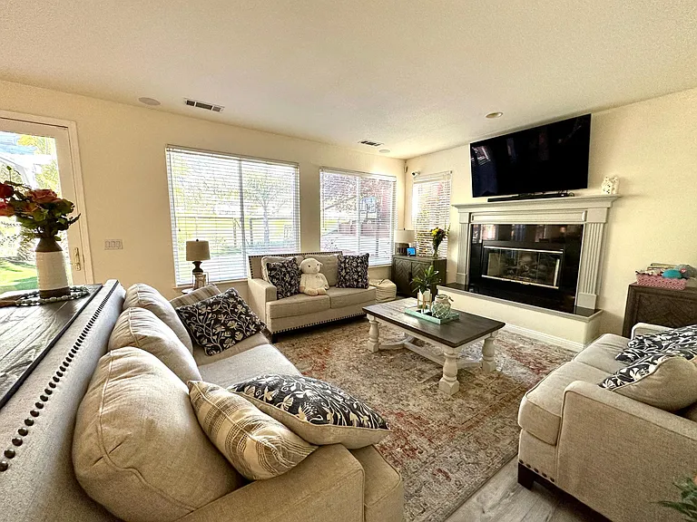 987 Autumn Oak Cir — Photo 27