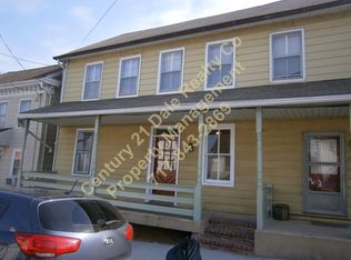 14 Baltimore St, Spring Grove, PA 17362