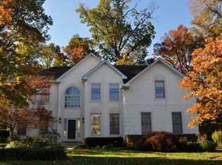 626 Woodbrook Dr, Ambler, PA