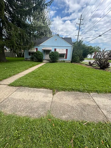 3027 Jean St Photo 1