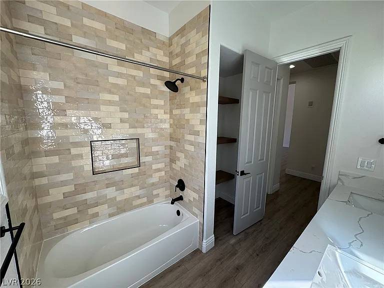29 Plum Hollow Dr — Photo 33