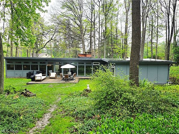 2nd image of 7700 Webster Rd