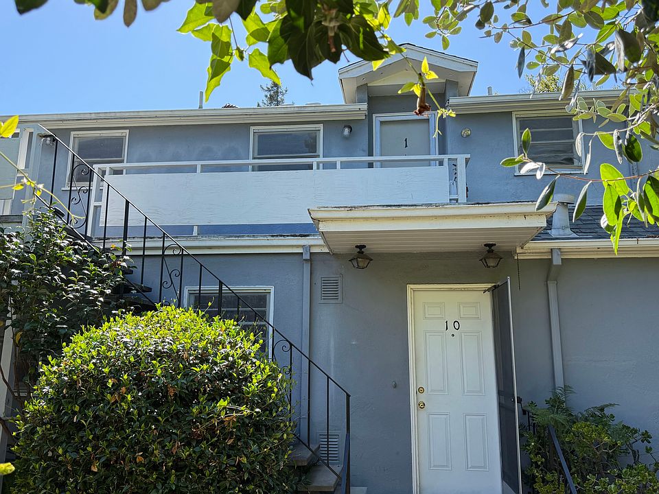Apt 1 second floor (to be rent)