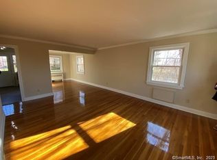 1 Hamilton Ave #D, Stamford, CT 06902