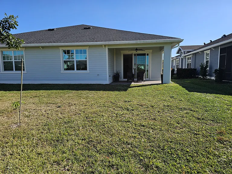1309 Haywagon Trl — Photo 15