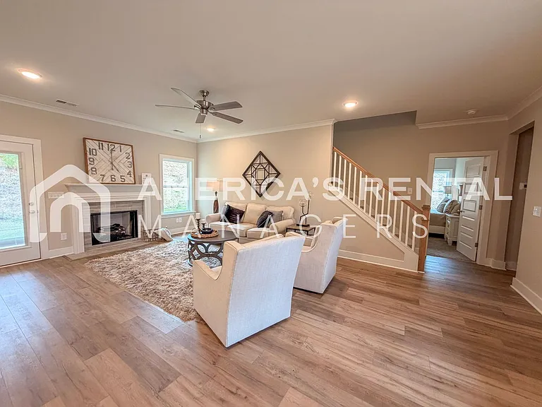 105 Atlantic Ln — Photo 5