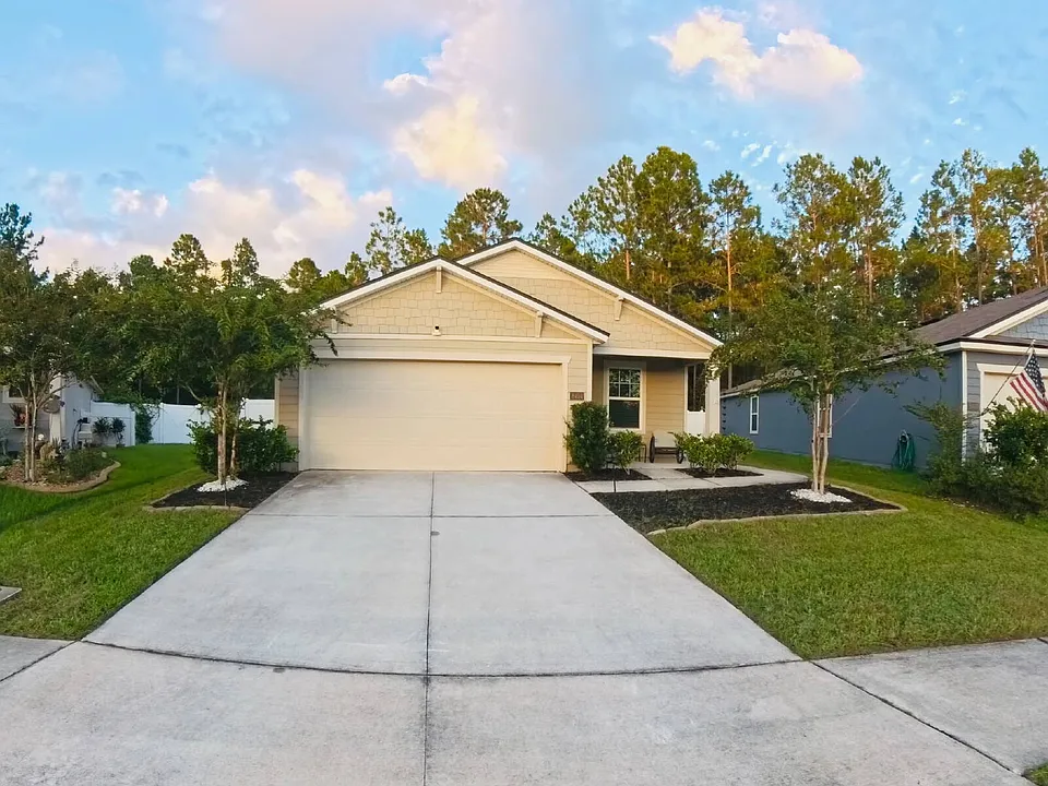 8454 Cape Fox Dr