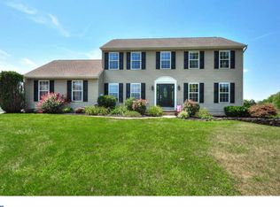 43 Llewellyn Ln, Royersford, PA 19468