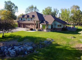 3228 Meadow Ridge Ln, Twin Falls, ID 83301