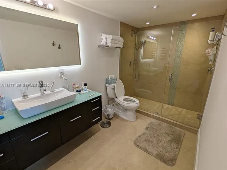 9273 Collins Ave #1004 — Photo 13