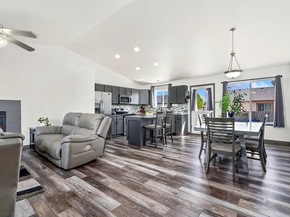 3240 Belmont Ct, Wellington, CO 80549
