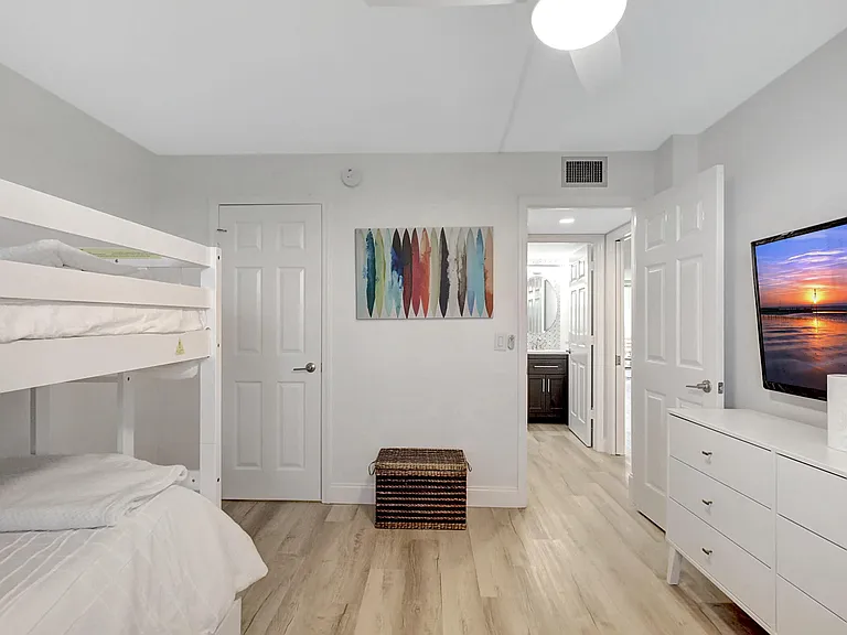 5061 North Cswy #A1A-5061-404 — Photo 23