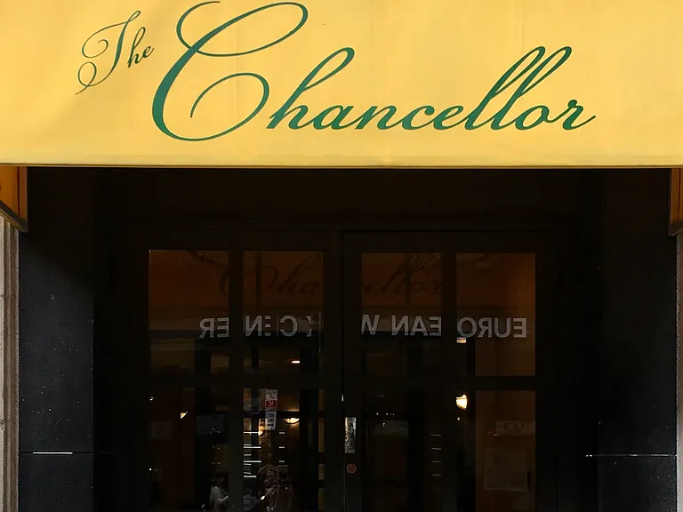 Chancellor Apartments — Photo 2