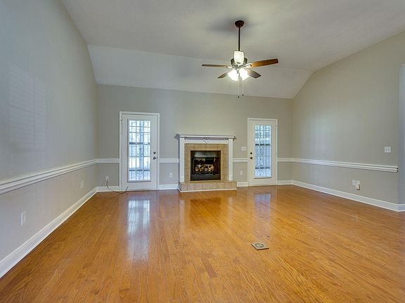 4th image of 314 Haynes Haven Ln