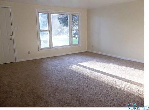 2nd image of 5524 Winona Dr