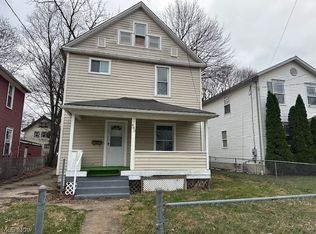 483 Douglas St, Akron, OH 44307