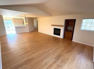 500 S Edwards Blvd, Lake Geneva, WI 53147