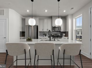 43294 Farringdon Sq, Ashburn, VA 20148