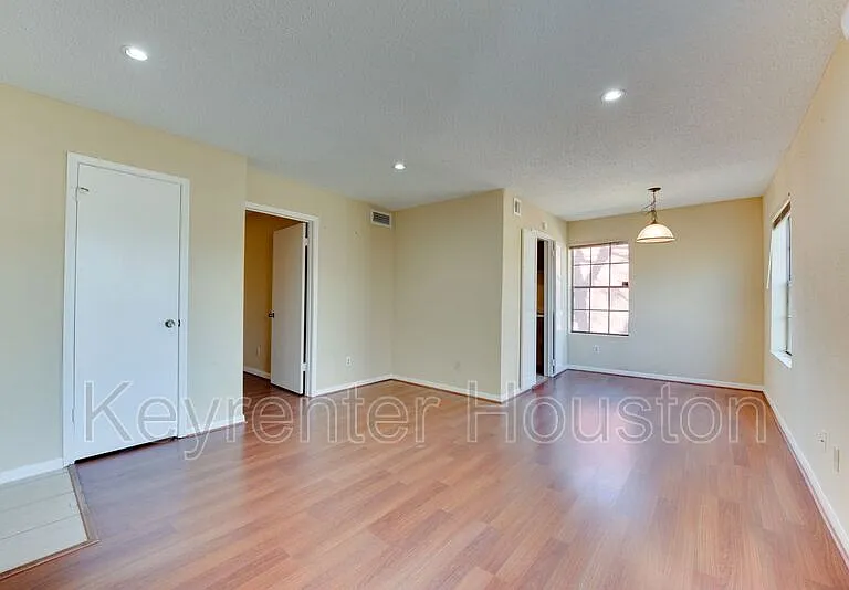 2750 Holly Hall St #120 — Photo 4