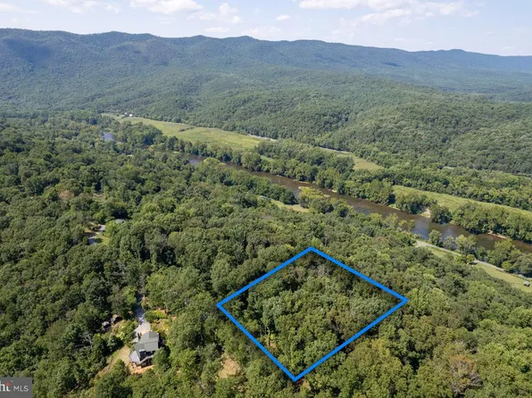 790 River View Rd #64, Rileyville, VA 22650