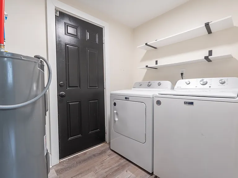 1114 Hoover Ave — Photo 13